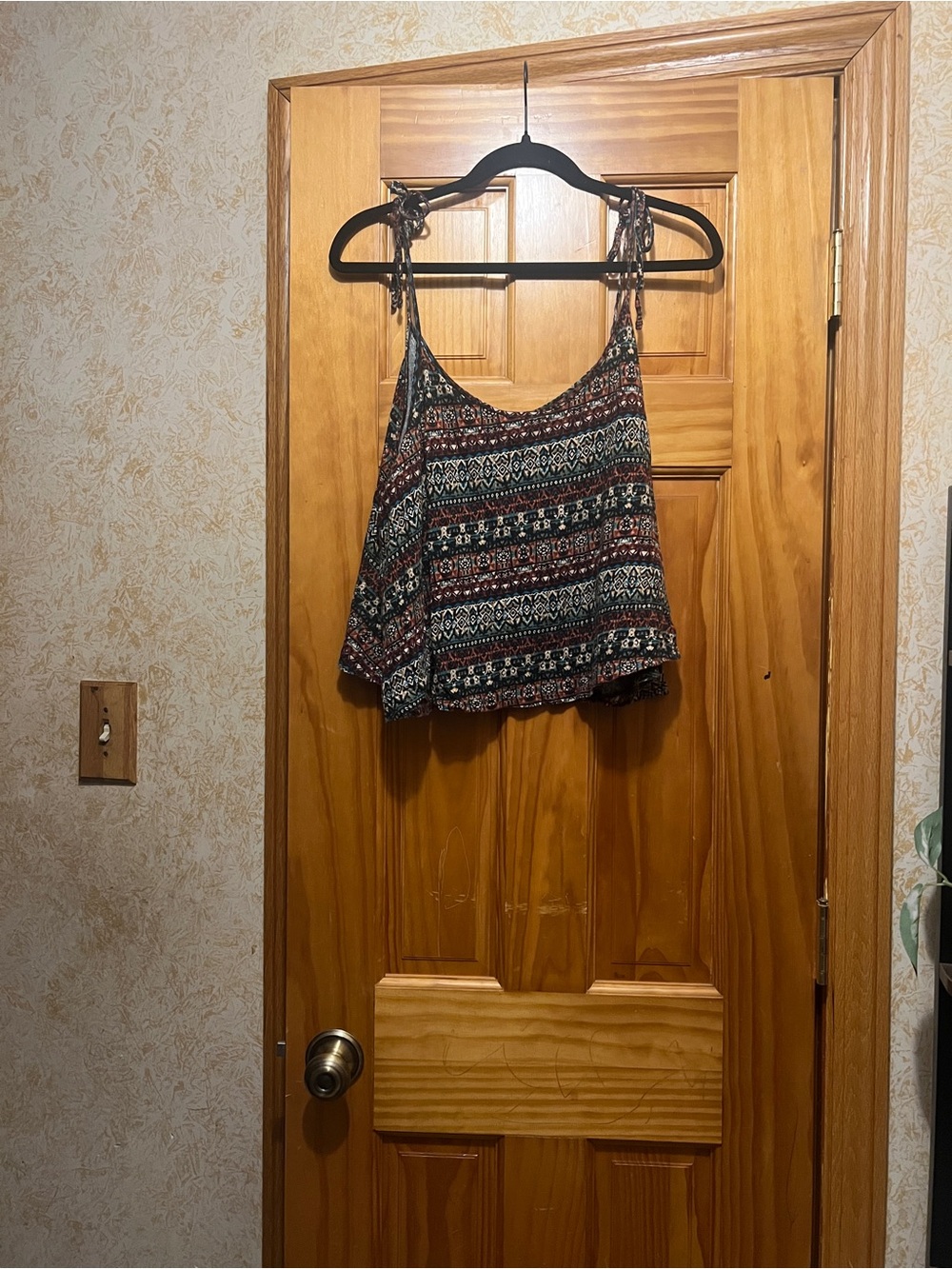 Forever 21 Black Multi-Print Tie-Strap Cropped Camisole